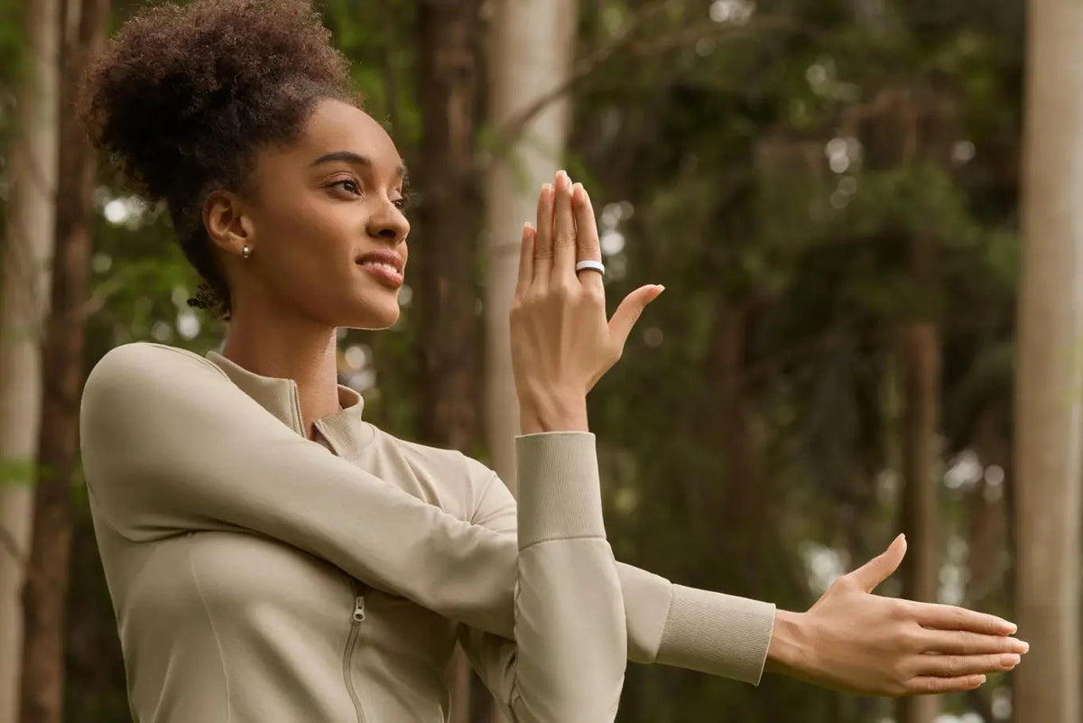 Smart Ring oder Fitness Watch: Was ist besser für 24/7 Gesundheitstracking?